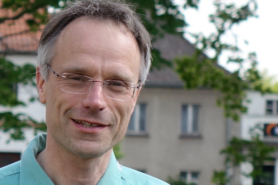 Manfred Grosser 1 Manfred Grosser 1