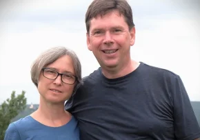 Pfarrerin Annegret Doms und Pfarrer Steffen Doms verlasen das Lausitzer Seenland. | Foto: Malin Doms